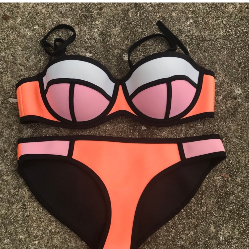 Triangl Bikini